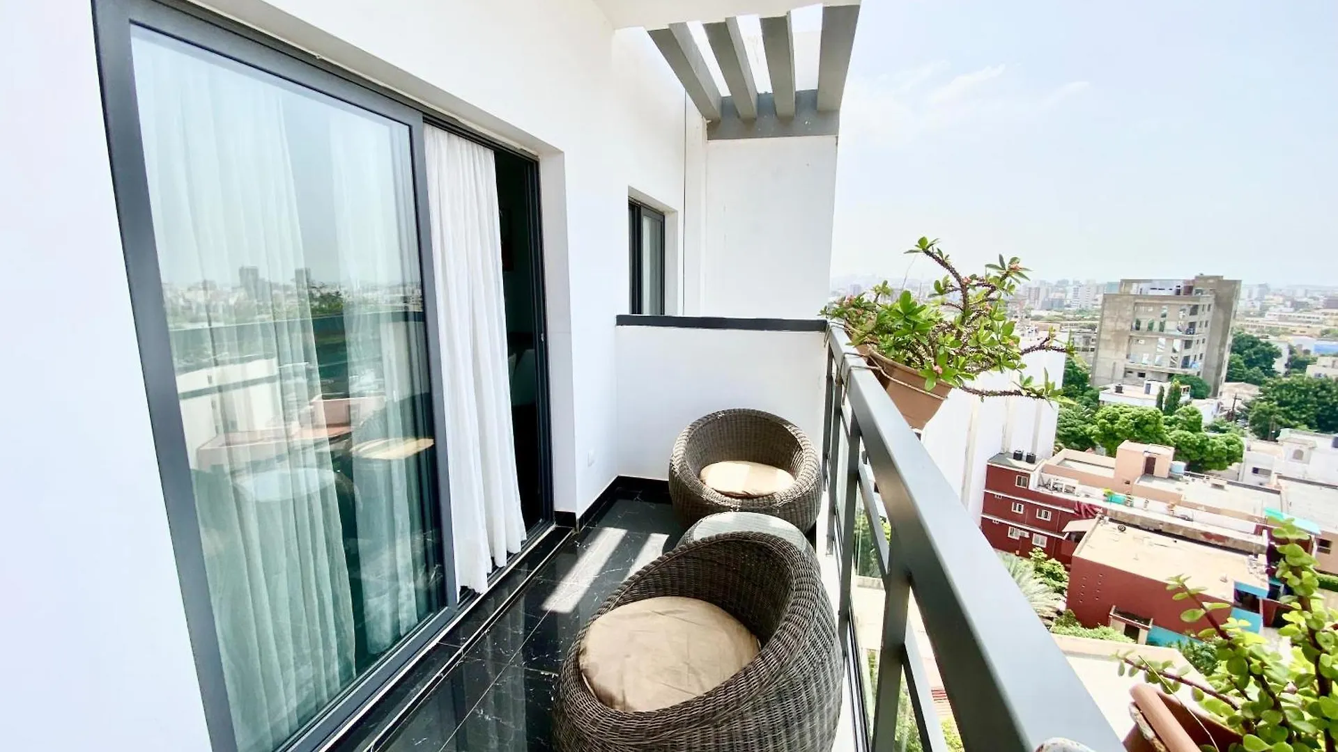 Rootop Appart Grand Standing Avec Vue Sur La Ville ダカール アパート